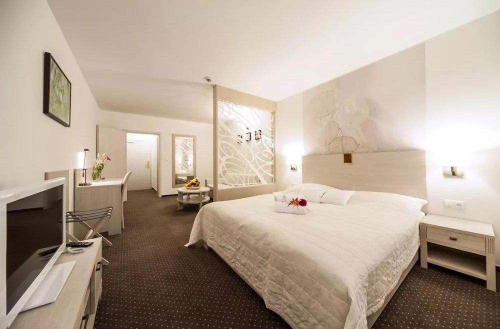 Hotel Slameny Dom & Spa Malá Ida Zewnętrze zdjęcie